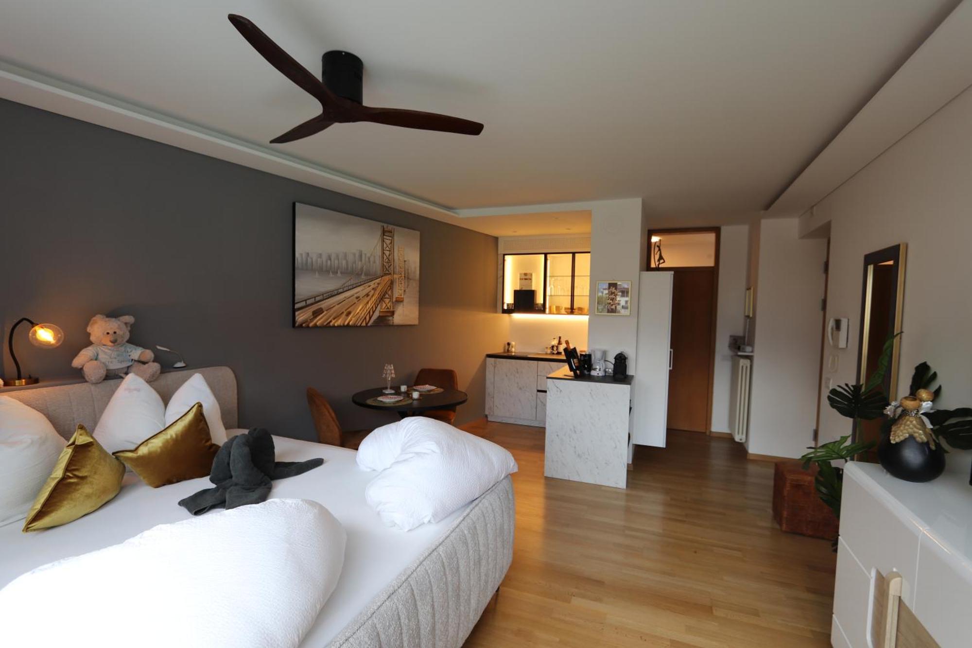 Apartament Ausblick Kleinjuwel Mit Panoramablick + Garage Meran Zewnętrze zdjęcie