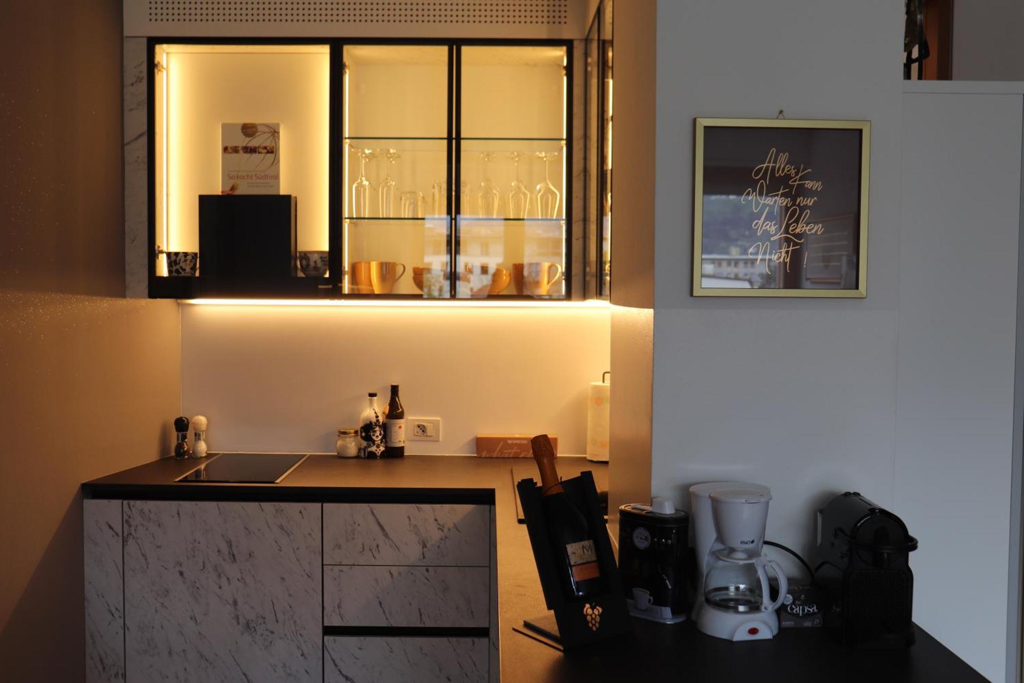Apartament Ausblick Kleinjuwel Mit Panoramablick + Garage Meran Zewnętrze zdjęcie