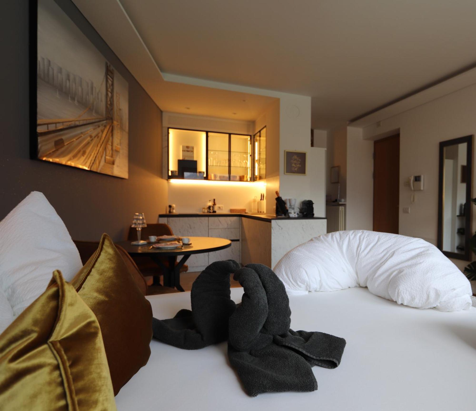 Apartament Ausblick Kleinjuwel Mit Panoramablick + Garage Meran Zewnętrze zdjęcie