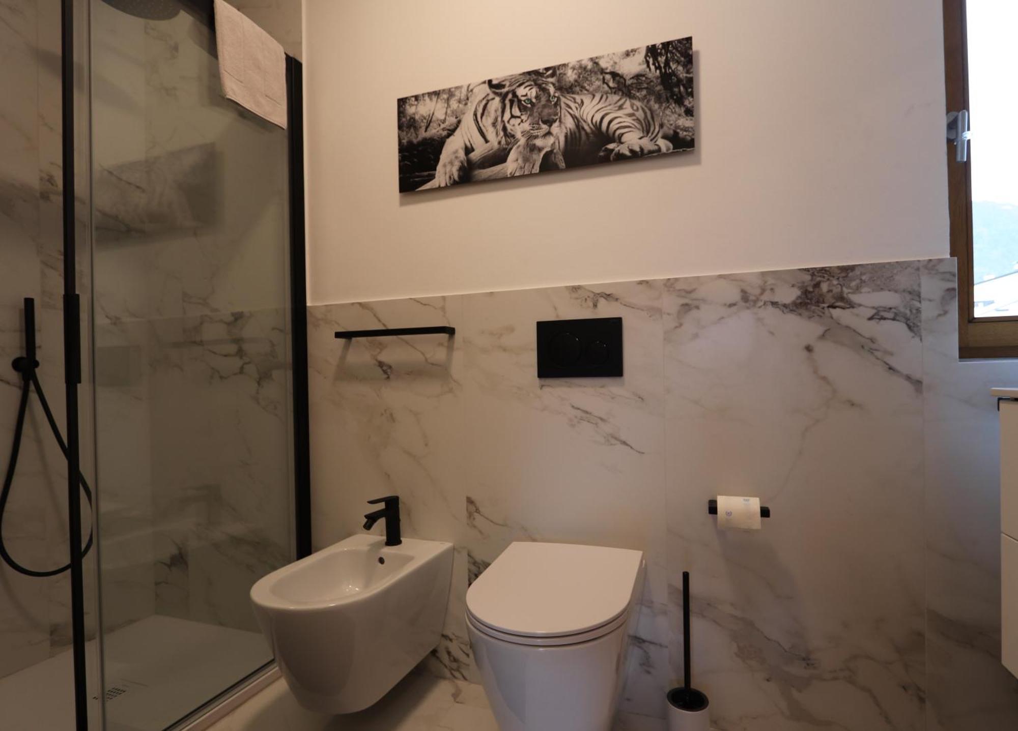Apartament Ausblick Kleinjuwel Mit Panoramablick + Garage Meran Zewnętrze zdjęcie