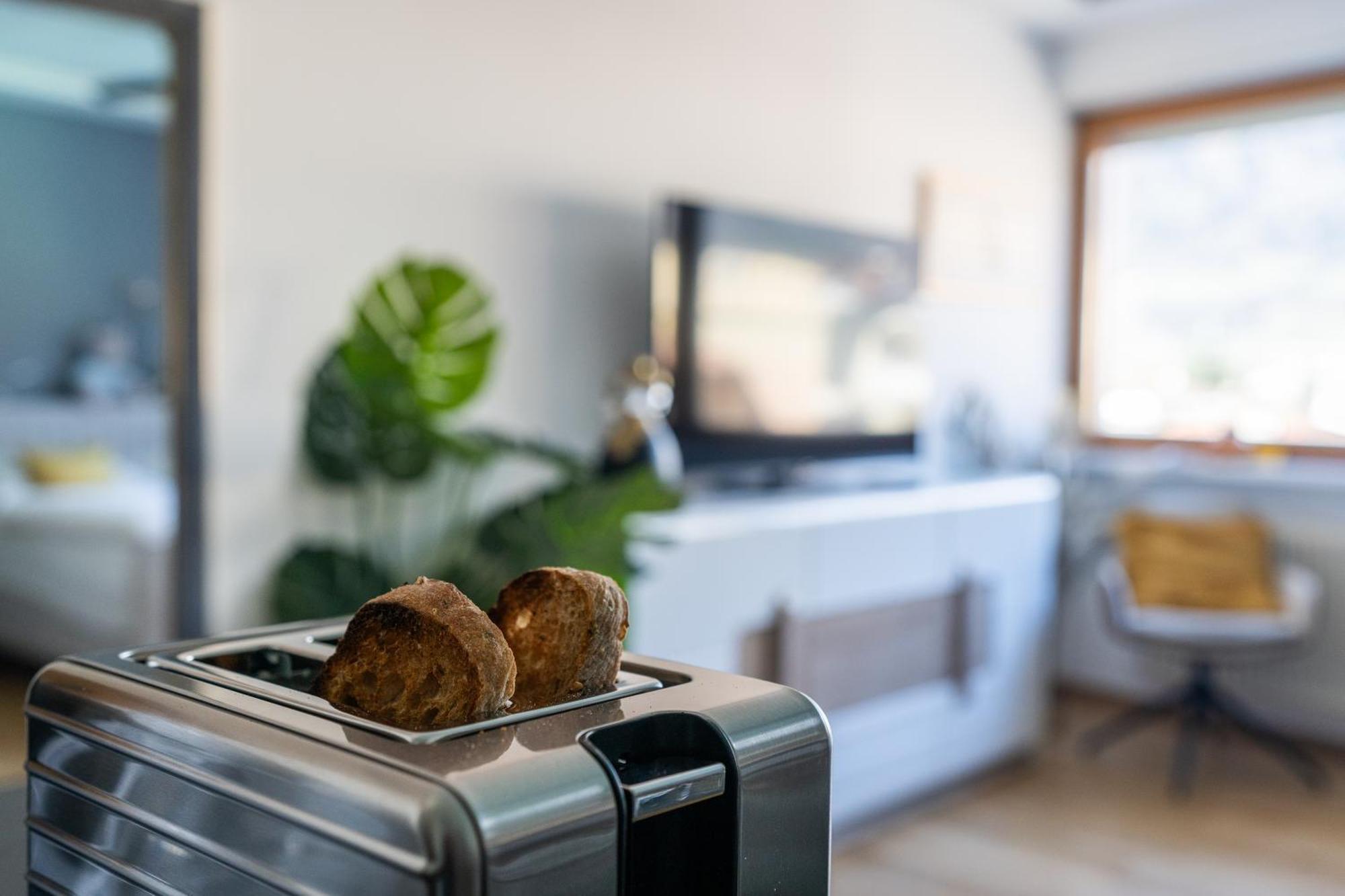 Apartament Ausblick Kleinjuwel Mit Panoramablick + Garage Meran Zewnętrze zdjęcie