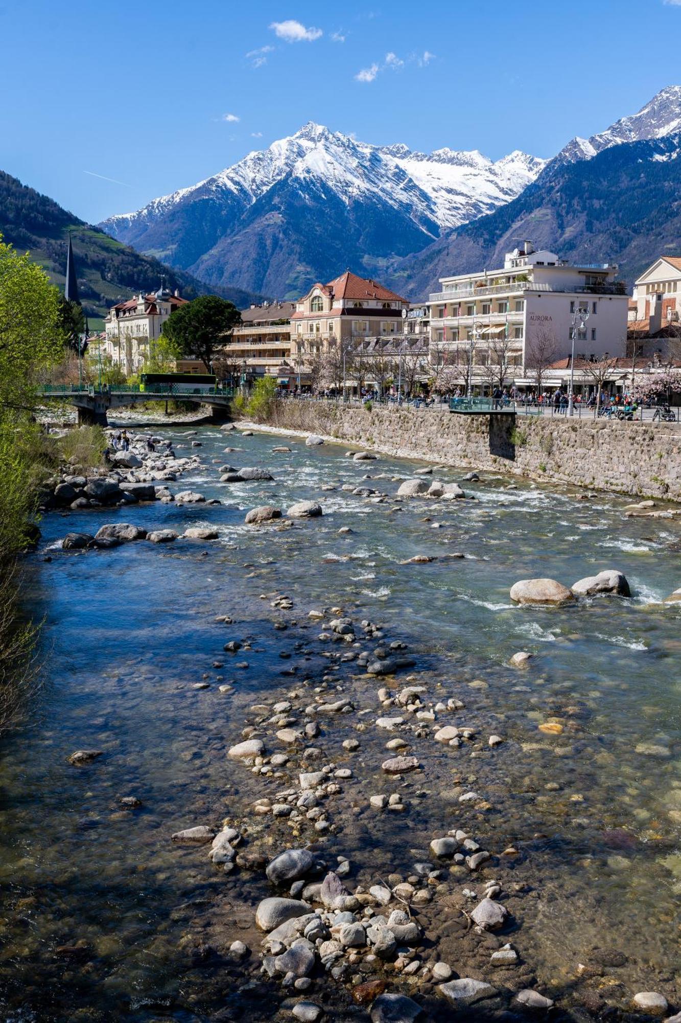 Apartament Ausblick Kleinjuwel Mit Panoramablick + Garage Meran Zewnętrze zdjęcie