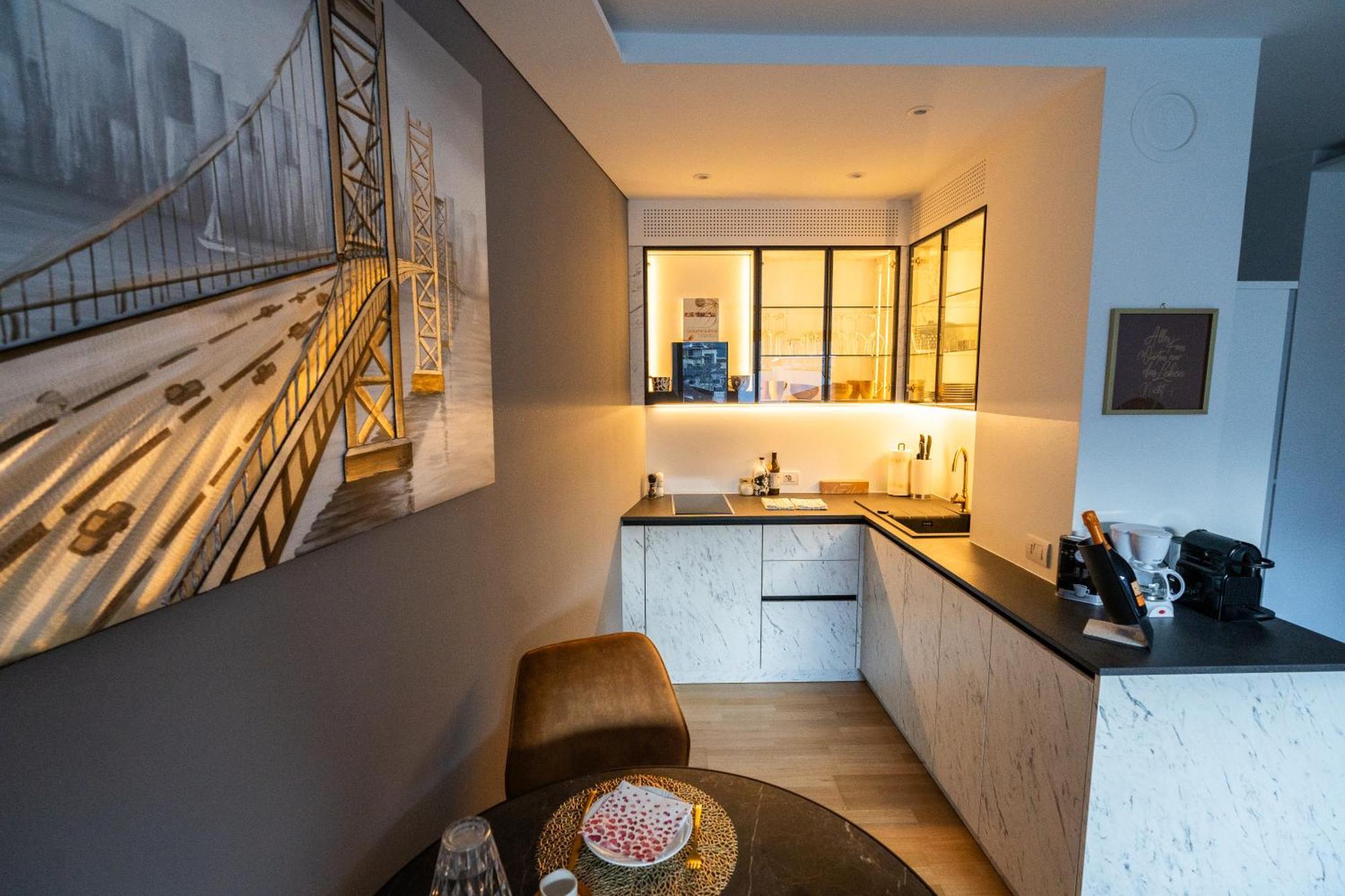 Apartament Ausblick Kleinjuwel Mit Panoramablick + Garage Meran Zewnętrze zdjęcie